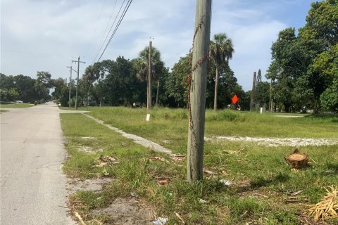 Terrain à vendre à St. Lucie, Floride № 666112 - photo 9