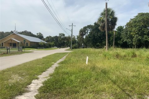 Terrain à vendre à St. Lucie, Floride № 666112 - photo 2