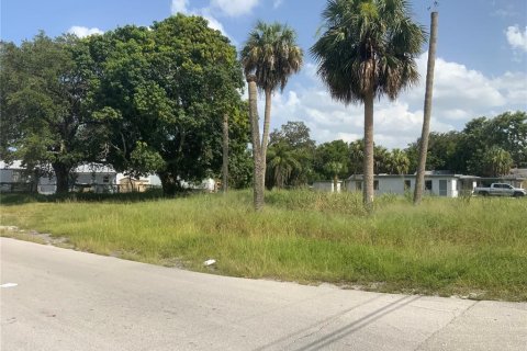Terrain à vendre à St. Lucie, Floride № 666112 - photo 5