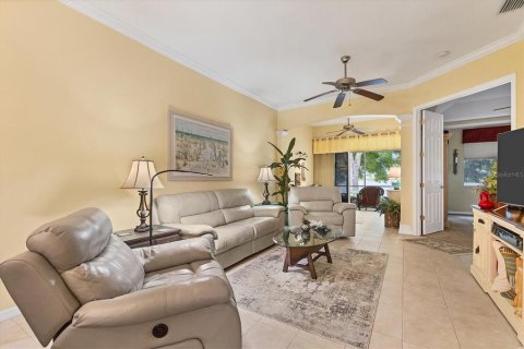 Villa ou maison à vendre à North Port, Floride: 2 chambres, 136.19 m2 № 1262552 - photo 26