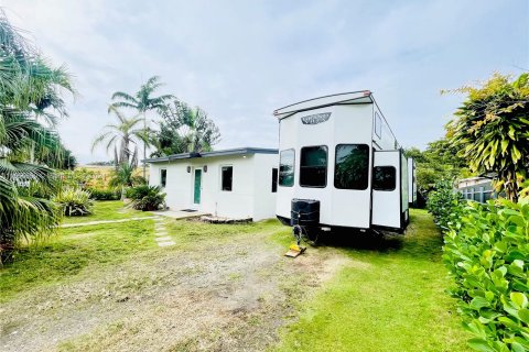 Villa ou maison à vendre à South Miami, Floride: 2 chambres, 66.89 m2 № 1077702 - photo 11