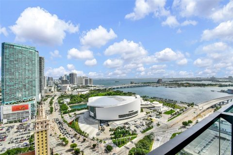 Condo in Miami, Florida, 1 bedroom  № 1385617 - photo 19