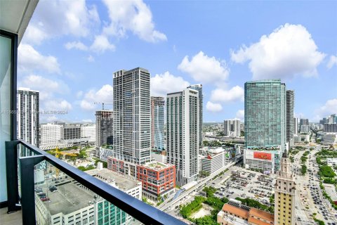 Condo in Miami, Florida, 1 bedroom  № 1385617 - photo 22