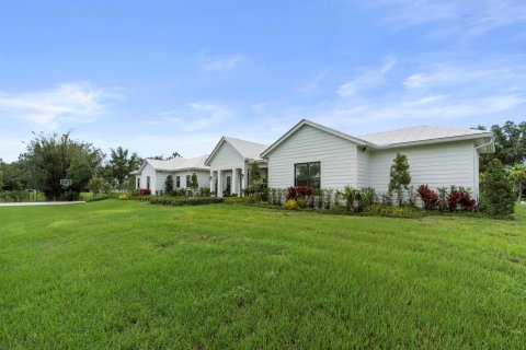 House in Jupiter, Florida 4 bedrooms, 287.07 sq.m. № 1231426 - photo 7