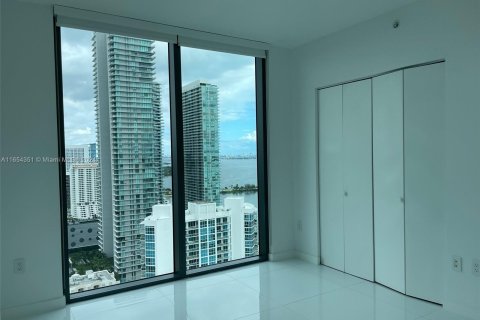 Condo in Miami, Florida, 2 bedrooms  № 1355068 - photo 9