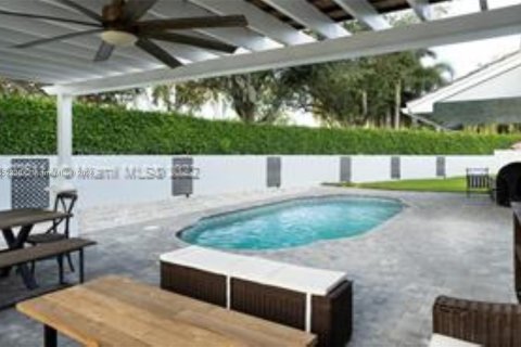 Casa en alquiler en Miramar, Florida, 3 dormitorios № 1355065 - foto 9