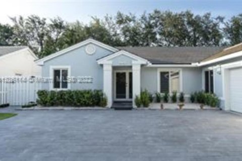 Casa en alquiler en Miramar, Florida, 3 dormitorios № 1355065 - foto 3