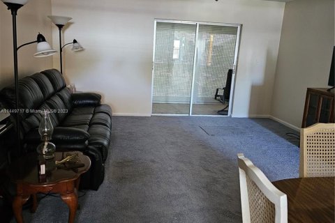 Condominio en venta en Jupiter, Florida, 1 dormitorio, 75.81 m2 № 737795 - foto 4