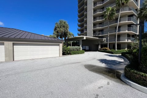Condominio en venta en Hutchinson Island South, Florida, 3 dormitorios, 250.93 m2 № 788243 - foto 5