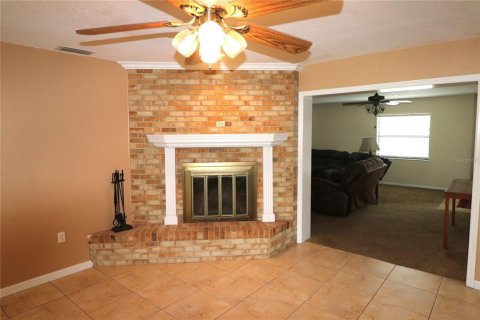 Casa en venta en Lakeland, Florida, 3 dormitorios, 215.16 m2 № 1353327 - foto 13