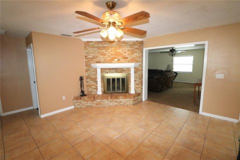 Casa en venta en Lakeland, Florida, 3 dormitorios, 215.16 m2 № 1353327 - foto 14