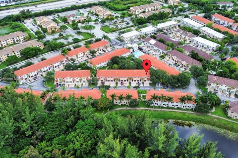 Copropriété à vendre à Miami Gardens, Floride: 4 chambres, 159.42 m2 № 1321365 - photo 27