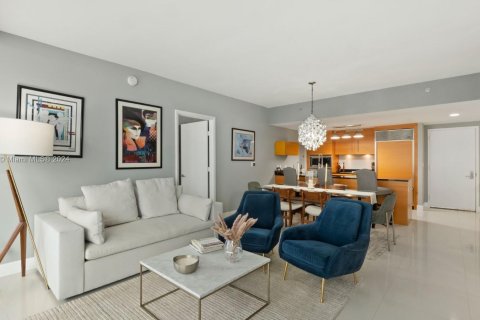 Condo in Miami, Florida, 2 bedrooms  № 1209584 - photo 5