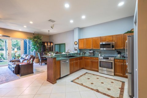 House in Wellington, Florida 3 bedrooms, 185.62 sq.m. № 1135080 - photo 24