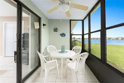 Villa ou maison à vendre à Punta Gorda, Floride: 2 chambres, 82.31 m2 № 1275322 - photo 28