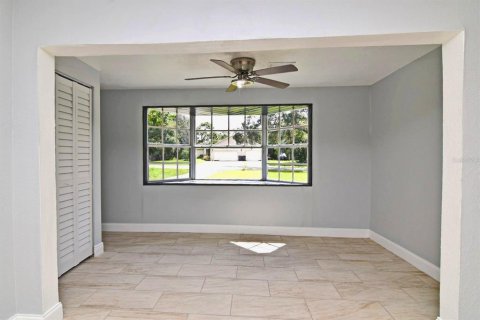 Casa en venta en Orlando, Florida, 3 dormitorios, 155.7 m2 № 1353564 - foto 23