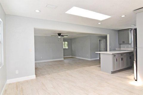 Casa en venta en Orlando, Florida, 3 dormitorios, 155.7 m2 № 1353564 - foto 27