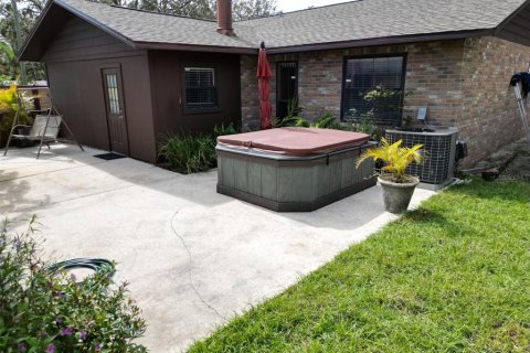 House in Lakeland, Florida 4 bedrooms, 215.81 sq.m. № 1430775 - photo 13