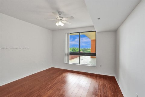 Condo in Fort Lauderdale, Florida, 2 bedrooms  № 1291268 - photo 25