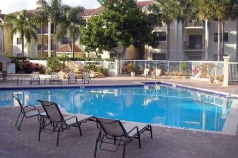 Condo in Coral Springs, Florida, 3 bedrooms  № 1324627 - photo 23