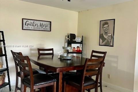 Condo in Coral Springs, Florida, 3 bedrooms  № 1324627 - photo 8