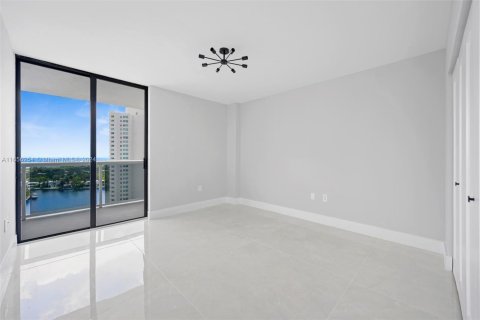 Copropriété à vendre à Aventura, Floride: 2 chambres, 107.58 m2 № 1355504 - photo 12