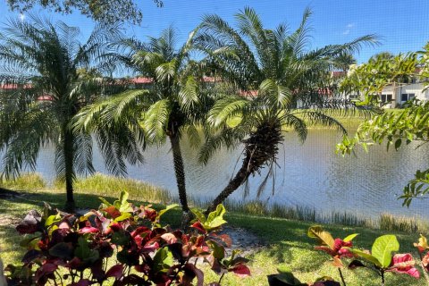 Casa en venta en Royal Palm Beach, Florida, 2 dormitorios, 120.31 m2 № 1103572 - foto 28