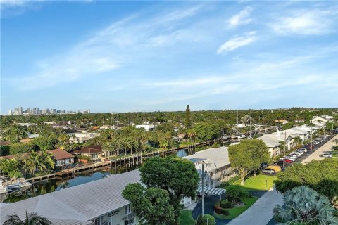 Condo in Fort Lauderdale, Florida  № 1171041 - photo 1