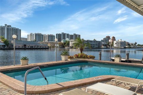 Copropriété à vendre à Fort Lauderdale, Floride: 41.81 m2 № 1171041 - photo 6