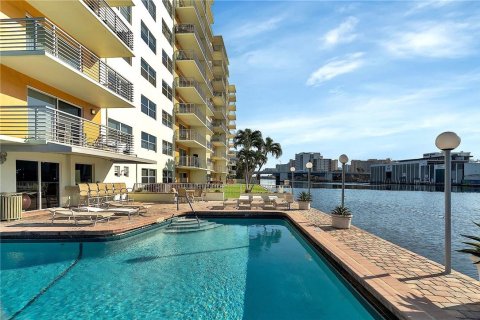 Condominio en venta en Fort Lauderdale, Florida, 41.81 m2 № 1171041 - foto 29