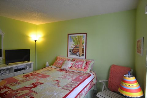 Condominio en venta en Oldsmar, Florida, 2 dormitorios, 97.92 m2 № 1122286 - foto 6