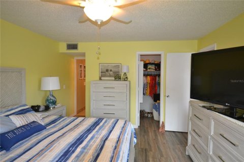 Condominio en venta en Oldsmar, Florida, 2 dormitorios, 97.92 m2 № 1122286 - foto 18