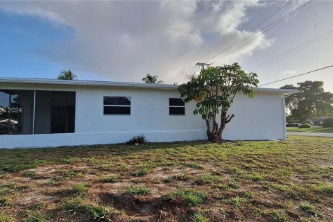 Casa en venta en Miramar, Florida, 3 dormitorios, 154.5 m2 № 1281782 - foto 29