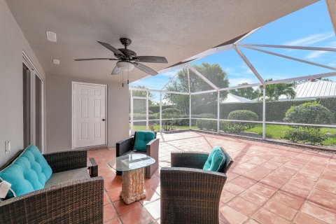 Villa ou maison à vendre à Palm City, Floride: 2 chambres, 103.21 m2 № 1139092 - photo 16