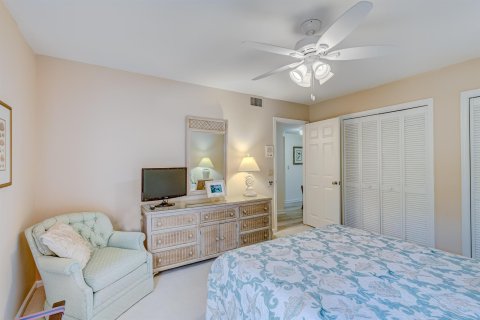 Condo in Jupiter, Florida, 2 bedrooms  № 1099046 - photo 13