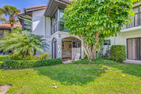 Condo in Jupiter, Florida, 2 bedrooms  № 1099046 - photo 9