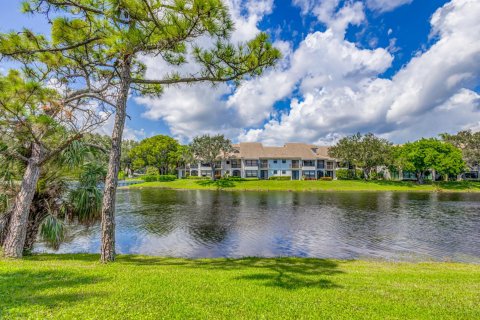 Condo in Jupiter, Florida, 2 bedrooms  № 1099046 - photo 8