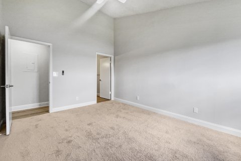 Copropriété à vendre à Lauderdale Lakes, Floride: 1 chambre, 81.01 m2 № 1011547 - photo 6