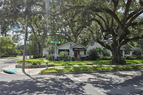 Commercial property in Orlando, Florida 154.4 sq.m. № 1351106 - photo 2