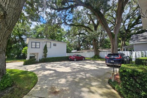 Commercial property in Orlando, Florida 154.4 sq.m. № 1351106 - photo 9