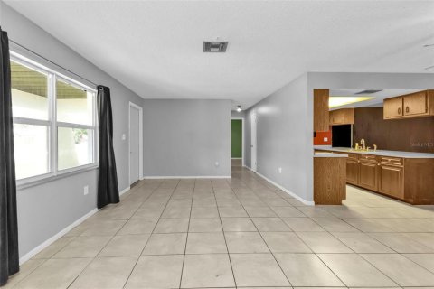 House in Punta Gorda, Florida 4 bedrooms, 177.35 sq.m. № 1361578 - photo 8