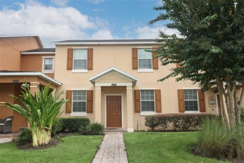 Townhouse in Orlando, Florida 3 bedrooms, 165.74 sq.m. № 1361579 - photo 1