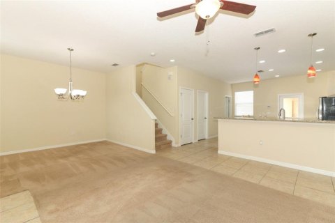 Townhouse in Orlando, Florida 3 bedrooms, 165.74 sq.m. № 1361579 - photo 11