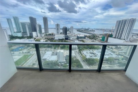 Condominio en venta en Miami, Florida, 53.88 m2 № 1396115 - foto 3