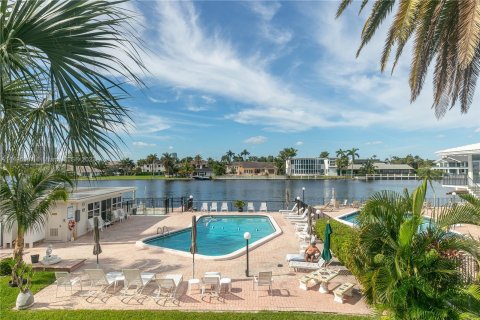 Copropriété à vendre à Hallandale Beach, Floride: 1 chambre, 83.61 m2 № 869739 - photo 20