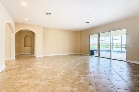 House in BELLALAGO in Kissimmee, Florida 5 bedrooms, 577.39 sq.m. № 1248587 - photo 16