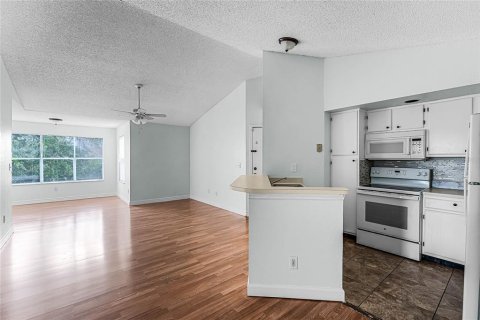 Copropriété à vendre à Orlando, Floride: 2 chambres, 97.92 m2 № 1303151 - photo 4