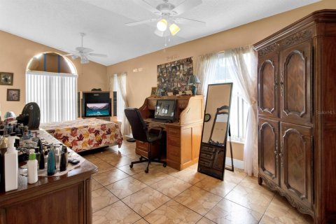 Casa en venta en Kissimmee, Florida, 3 dormitorios, 217.11 m2 № 1342288 - foto 28