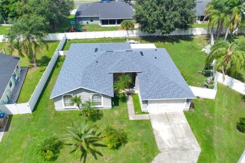 Casa en venta en Kissimmee, Florida, 3 dormitorios, 217.11 m2 № 1342288 - foto 2