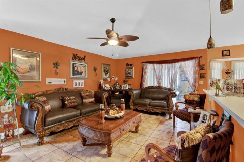 Casa en venta en Kissimmee, Florida, 3 dormitorios, 217.11 m2 № 1342288 - foto 12